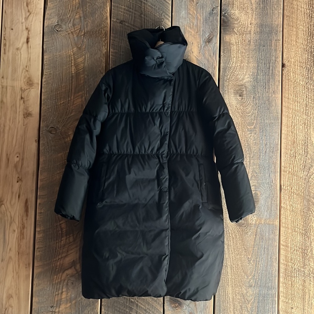 Theory parka